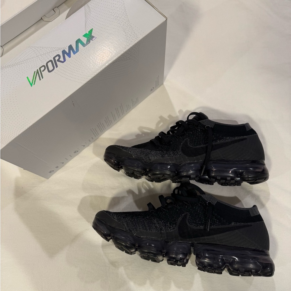 Nike Flyknit Vapormax Triple Black Men’s 10.5
